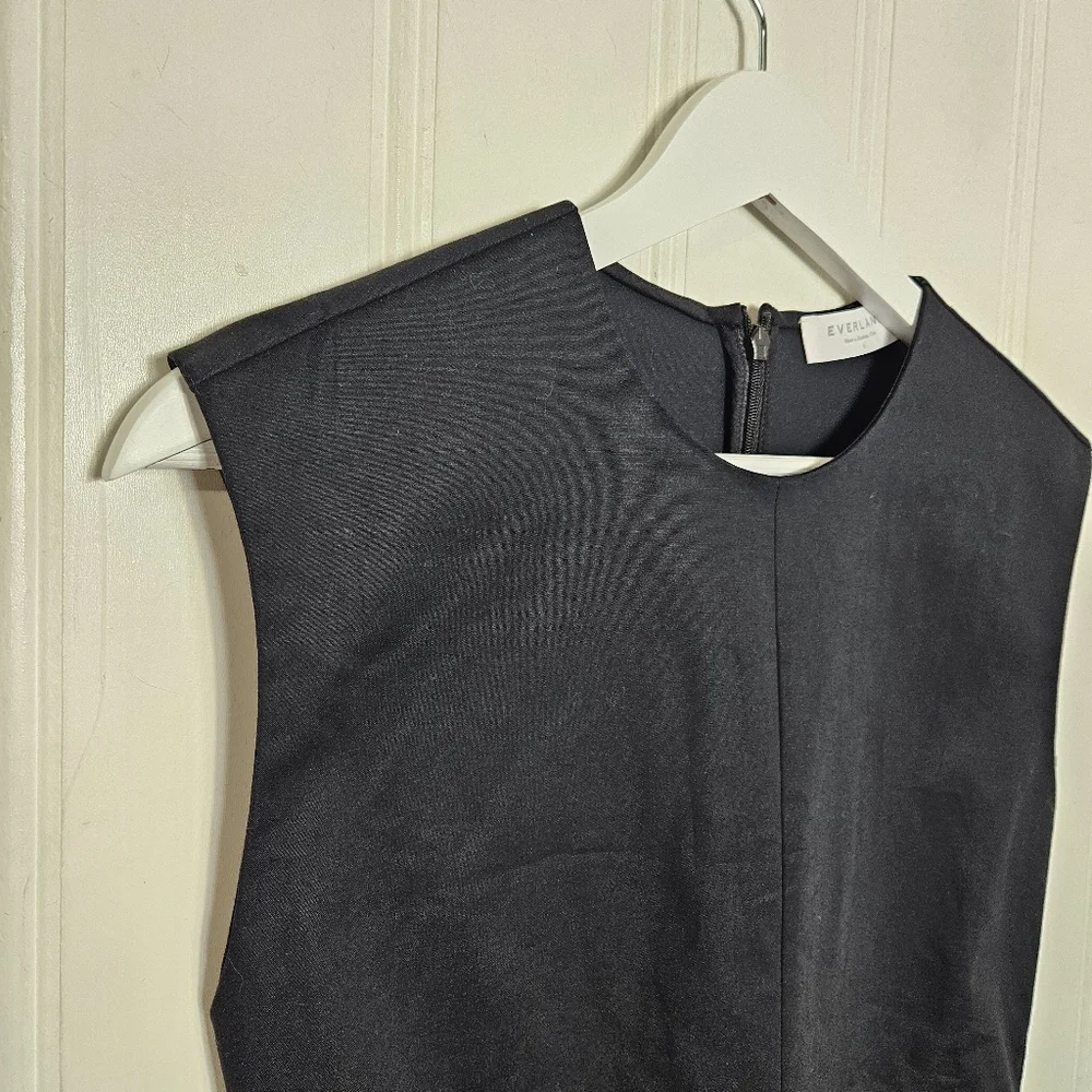 Everlane Black Fit Flare Dress Sleeveless Crew Neck Pockets Size 0 - Picture 5 of 12
